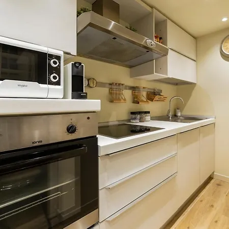 Apartmán Sempione District Apt *