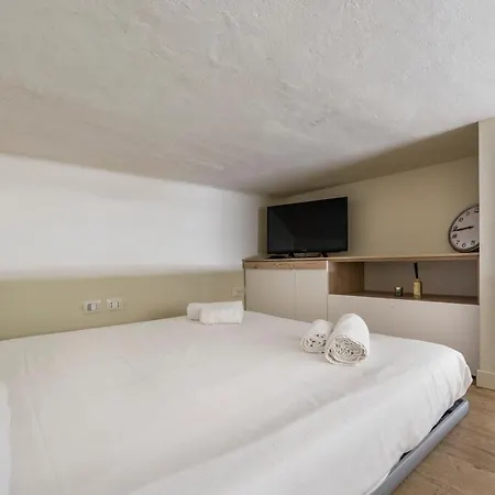 Sempione District Apt Milán